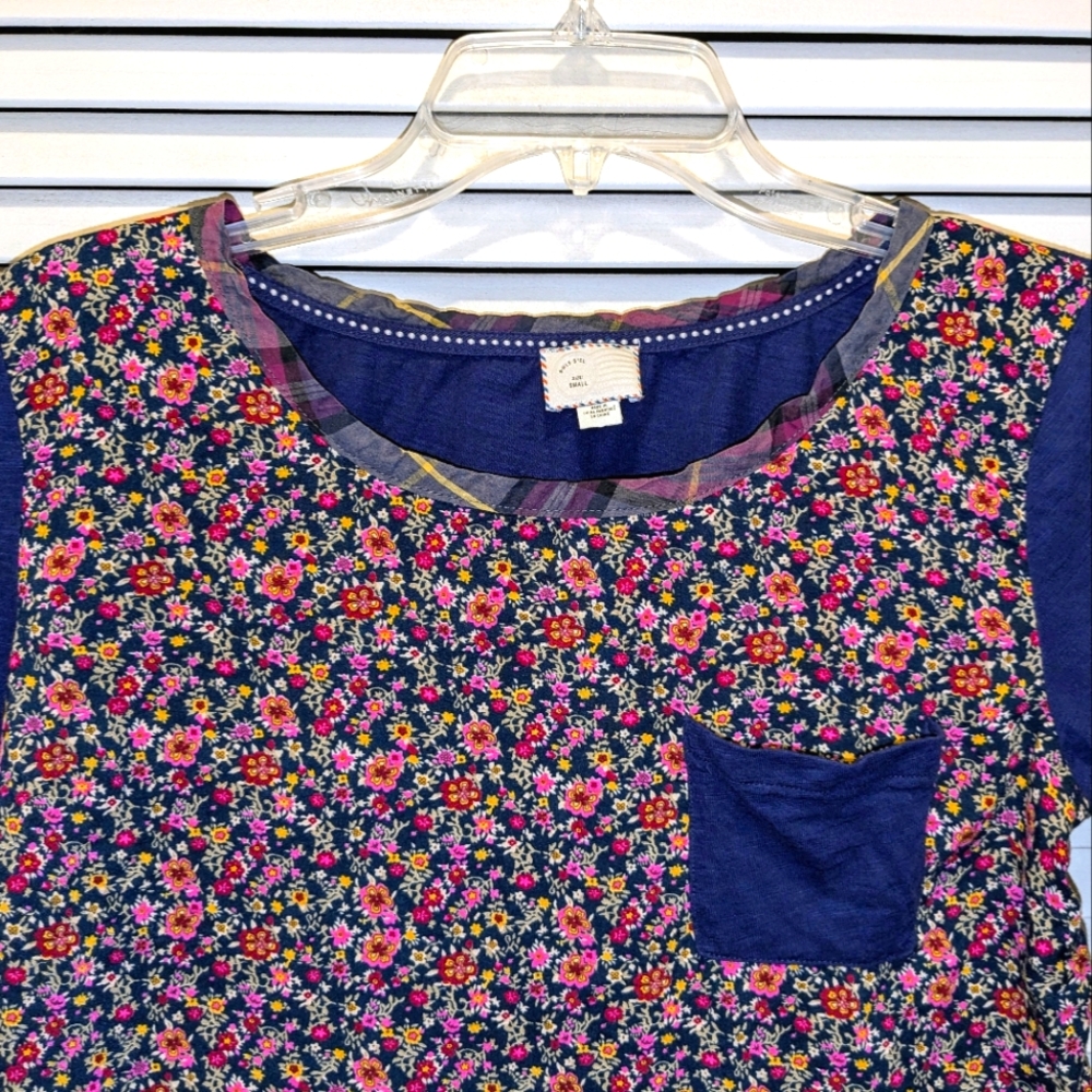 Anthropologie Postmark Women's Navy Pink Floral Plaid Stretchy Boho Top Sz Small - Picture 3 of 11